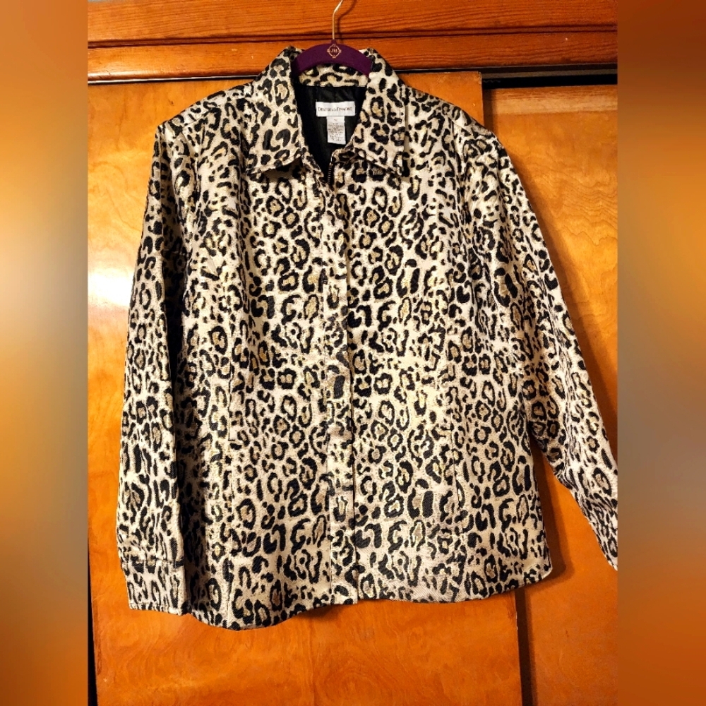 Draper's & Damon's Women's Black and Gold Silk BlazerJacket
